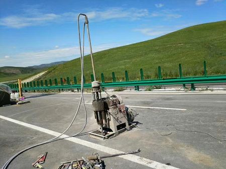 张掖公路地基基础注浆加固